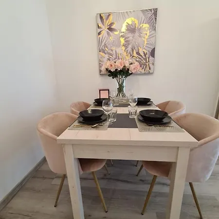 Nautikka Park Krynica Przy Plazy *