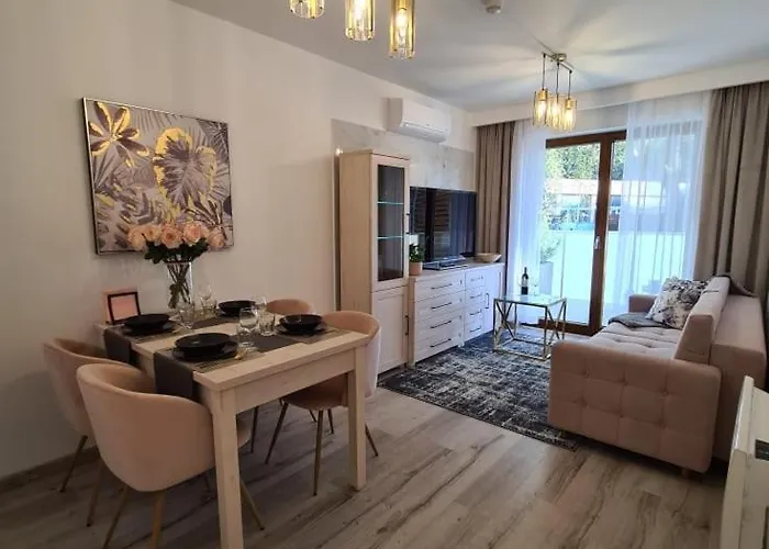 Nautikka Park Krynica Przy Plazy *